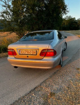 Mercedes-Benz CLK Колата е газ бензин , снимка 3