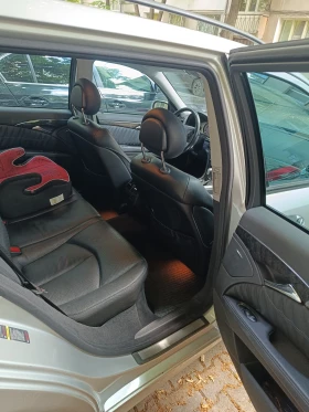 Mercedes-Benz E 320, снимка 8