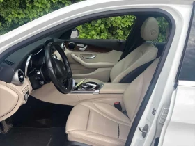 Mercedes-Benz C 300 * АВТОКРЕДИТ * ГЛАВНО ПРЕДСТАВИТЕЛСТВО НА BMW , снимка 8