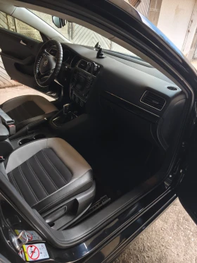 VW Jetta 2.0 TDI, снимка 2