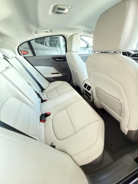 Обява за продажба на Jaguar XE 2.0 TDCI 4x4 ~25 800 лв. - изображение 6