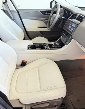 Обява за продажба на Jaguar XE 2.0 TDCI 4x4 ~21 900 лв. - изображение 4 | Auto.bg Обява за продажба на Jaguar XE 2.0 TDCI 4x4 ~21 900 лв. - изображение 4