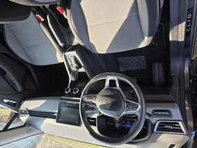 Renault Clio 1.6 Hybrid 160hp 8000km - 12900 € / 25230.21 лв. - 29119491 11