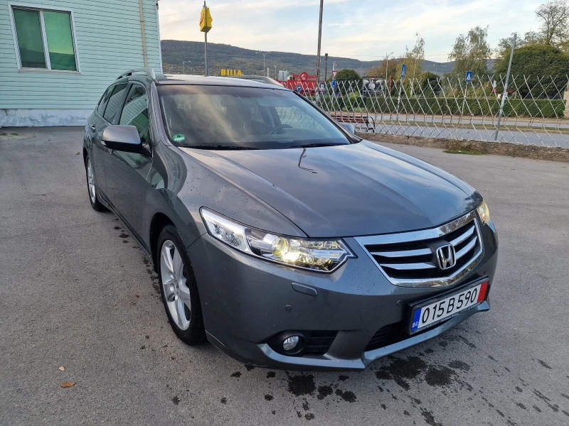 Honda Accord 2.0 i-VTEC 156кс (face-lift) 08.2011г., снимка 1 - Автомобили и джипове - 48685277