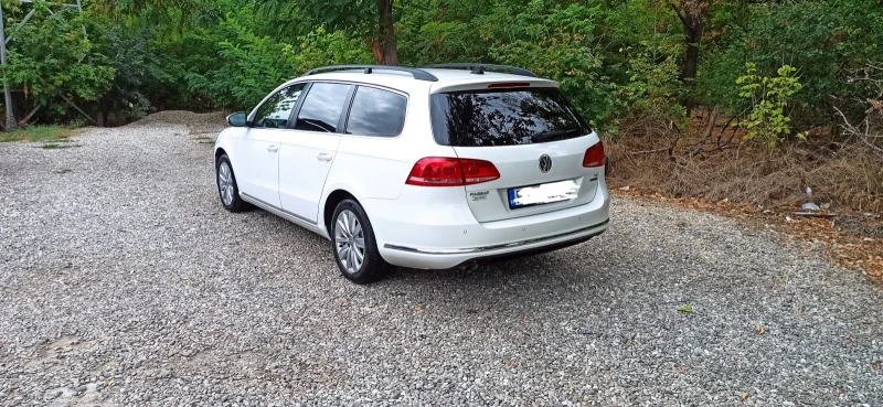 VW Passat, снимка 1 - Автомобили и джипове - 47306993