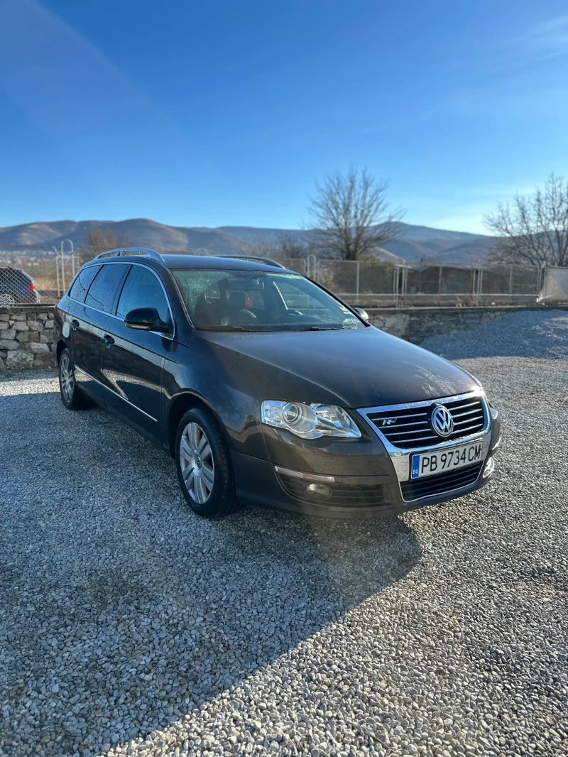 VW Passat, снимка 1 - Автомобили и джипове - 48259535