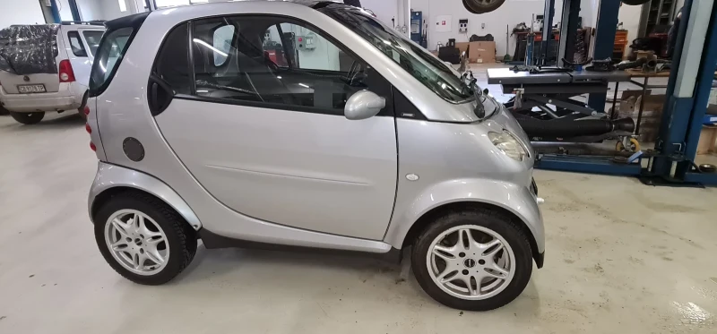 Smart Fortwo Passion , снимка 4 - Автомобили и джипове - 48286812