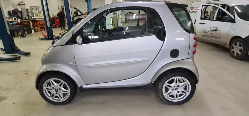 Smart Fortwo Passion , снимка 2 - Автомобили и джипове - 48286812