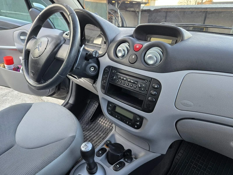 Citroen C3 pluriel, снимка 9 - Автомобили и джипове - 48741079