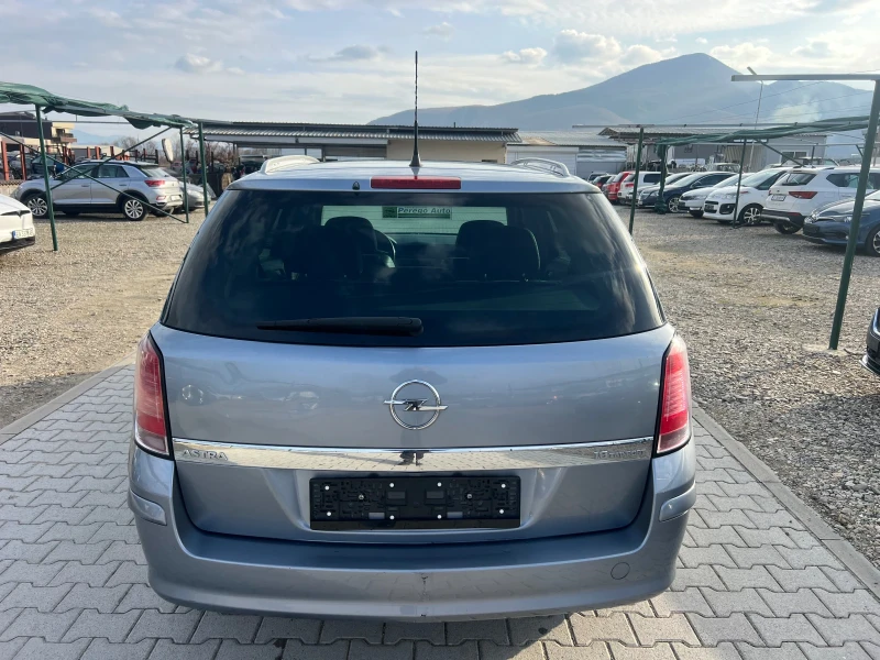 Opel Astra 1.6i COSMO Лизинг, снимка 5 - Автомобили и джипове - 48954910