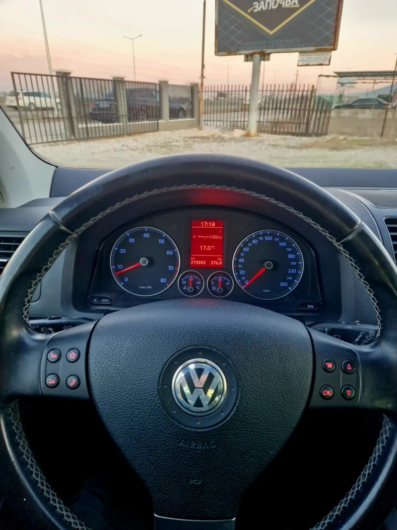 VW Golf 1.4 , снимка 11 - Автомобили и джипове - 49441437