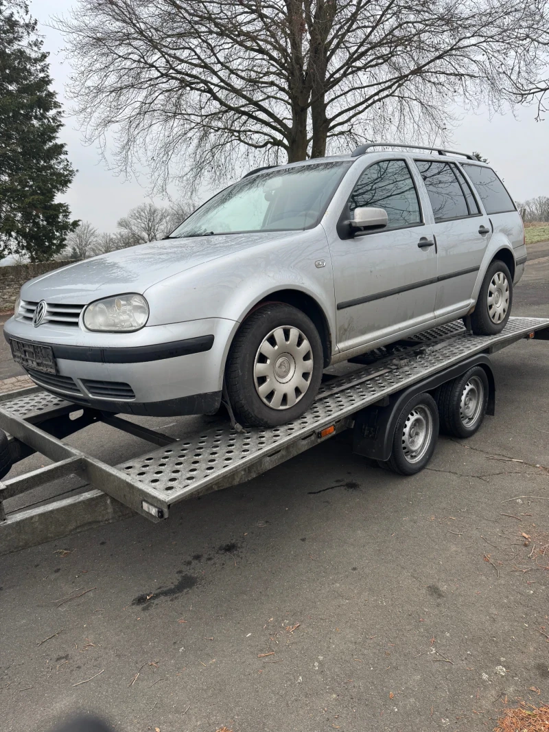 VW Golf, снимка 4 - Автомобили и джипове - 49441831