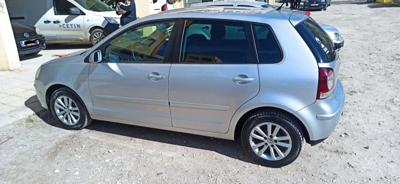 VW Polo, снимка 2 - Автомобили и джипове - 49596445