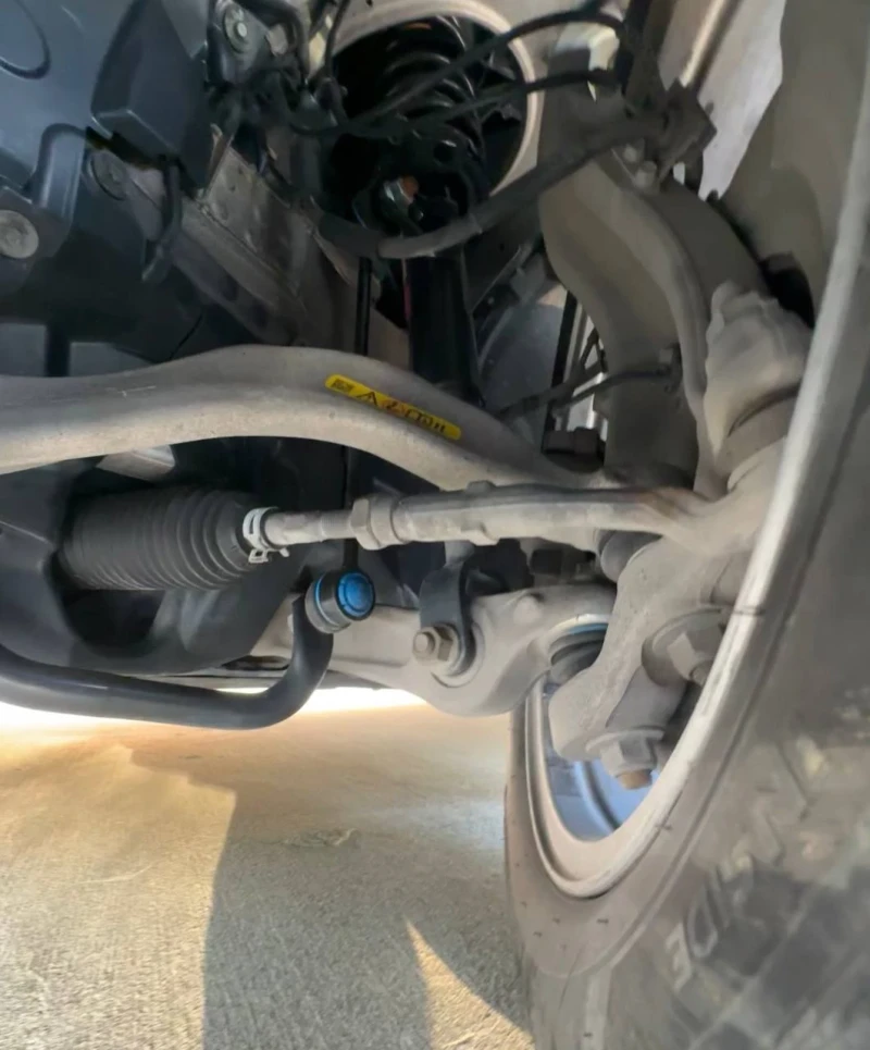 BMW 520, снимка 13 - Автомобили и джипове - 52122245