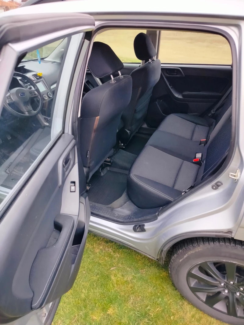 Subaru Forester 2.0 FB20, снимка 14 - Автомобили и джипове - 53185804