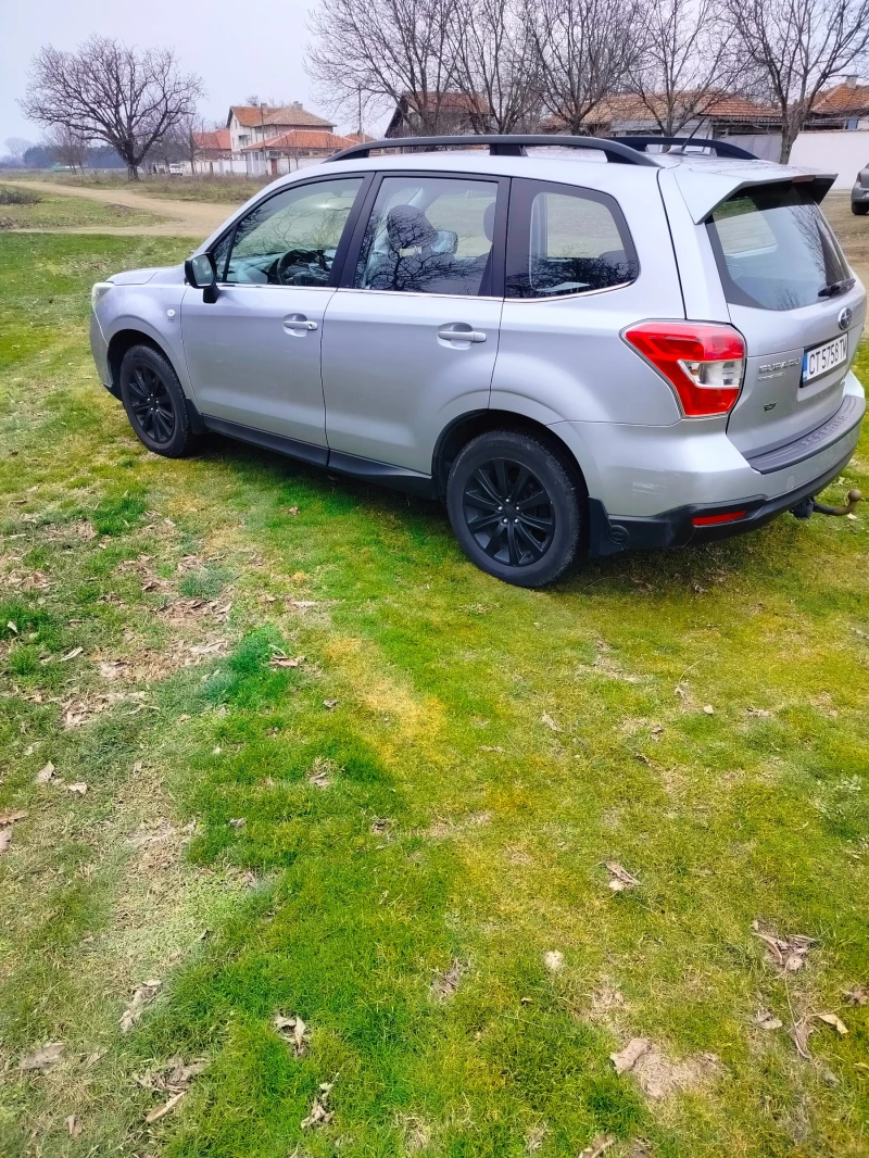 Subaru Forester 2.0 FB20, снимка 6 - Автомобили и джипове - 53185804