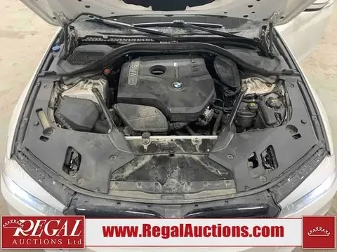 BMW 530 i xDrive PANO M PACK 360 CAM ПОДГРЕВ ВОЛАН СЕДАЛКИ, снимка 14 - Автомобили и джипове - 54196772