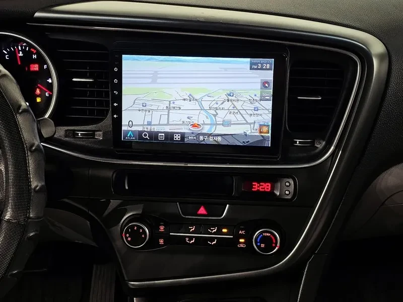 Kia K5 2.0 Deluxe, снимка 14 - Автомобили и джипове - 55948223