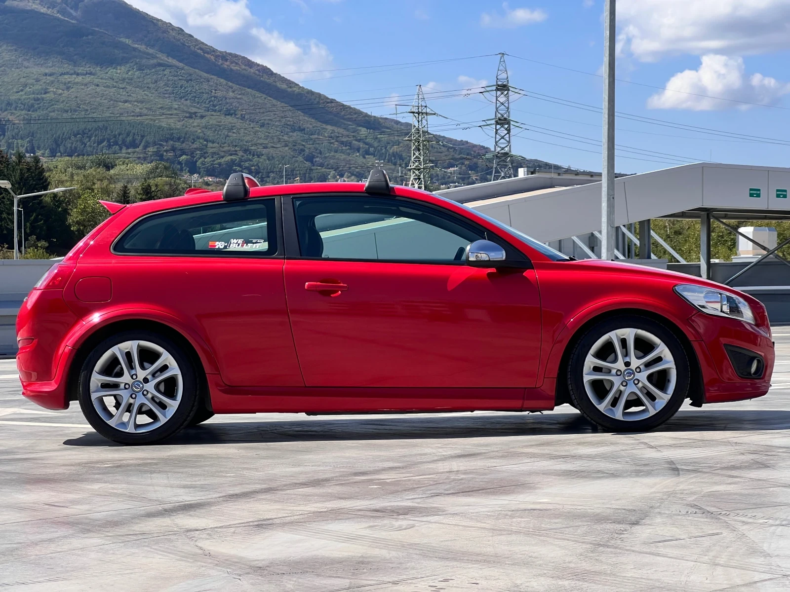 Volvo C30 D2 R-Design - изображение 5