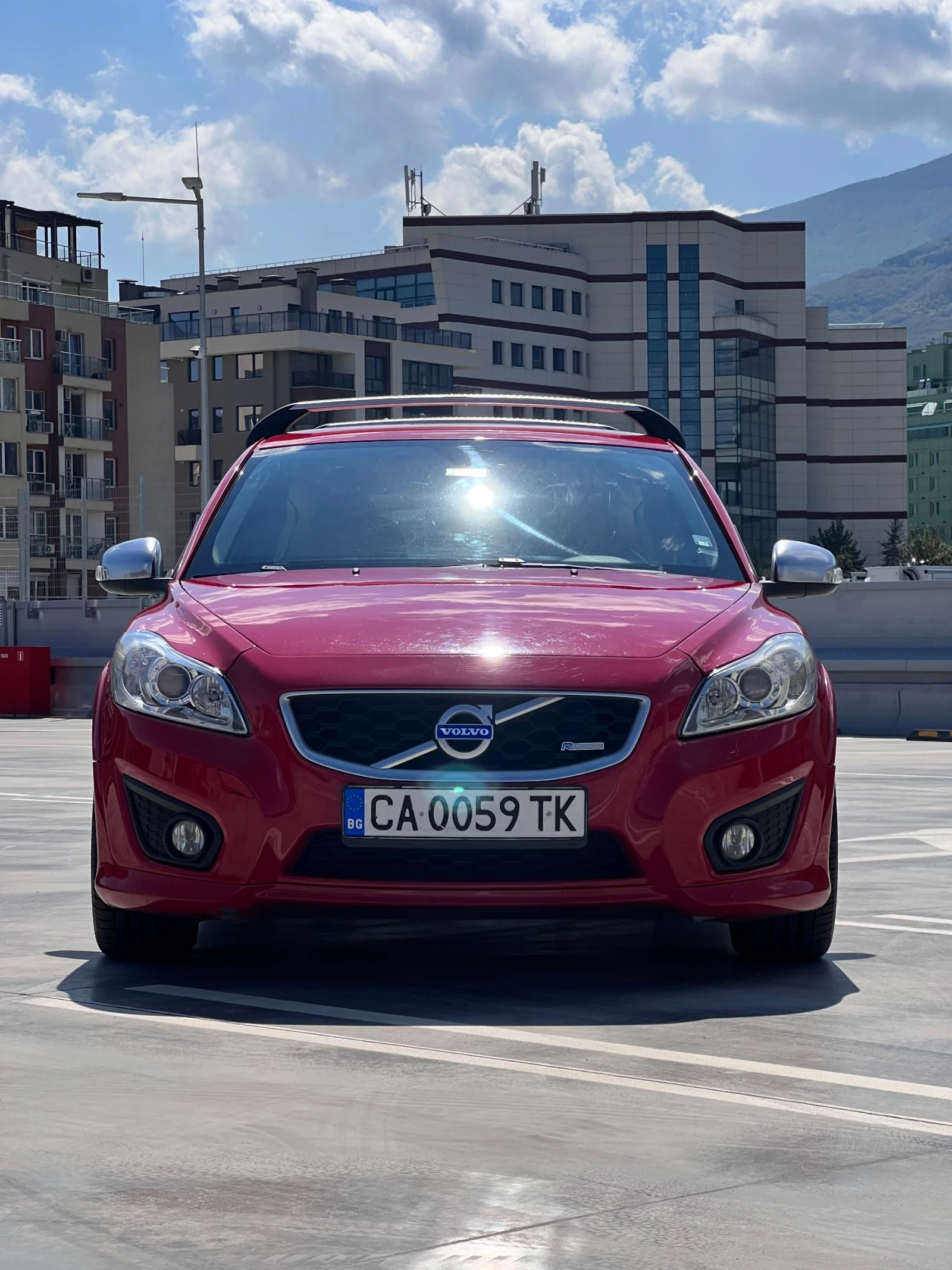 Volvo C30 D2 R-Design - изображение 3