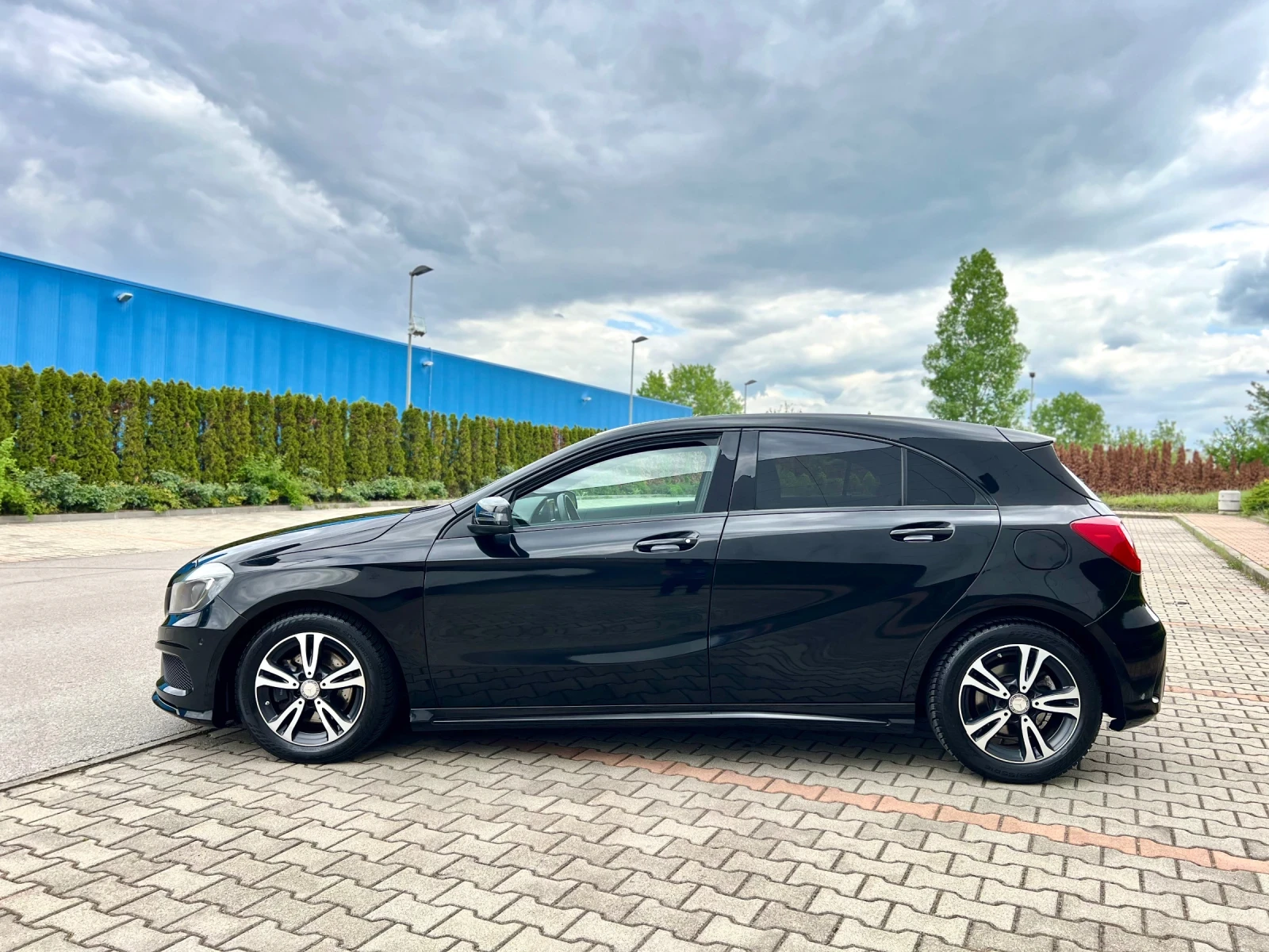 Mercedes-Benz A 220 CDI-AMG-лизинг през Уникредит по 365лв - изображение 4