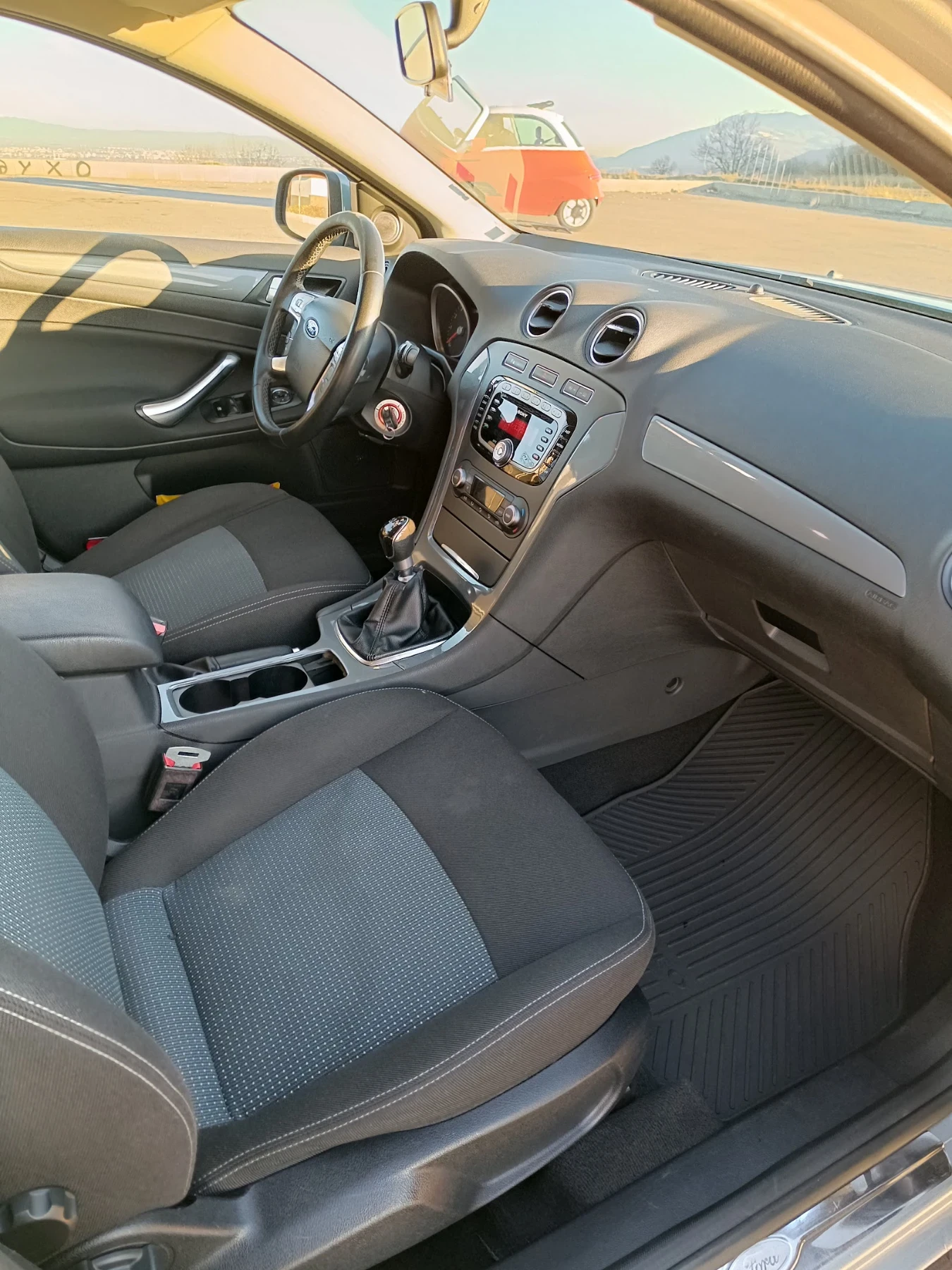 Ford Mondeo  - изображение 10