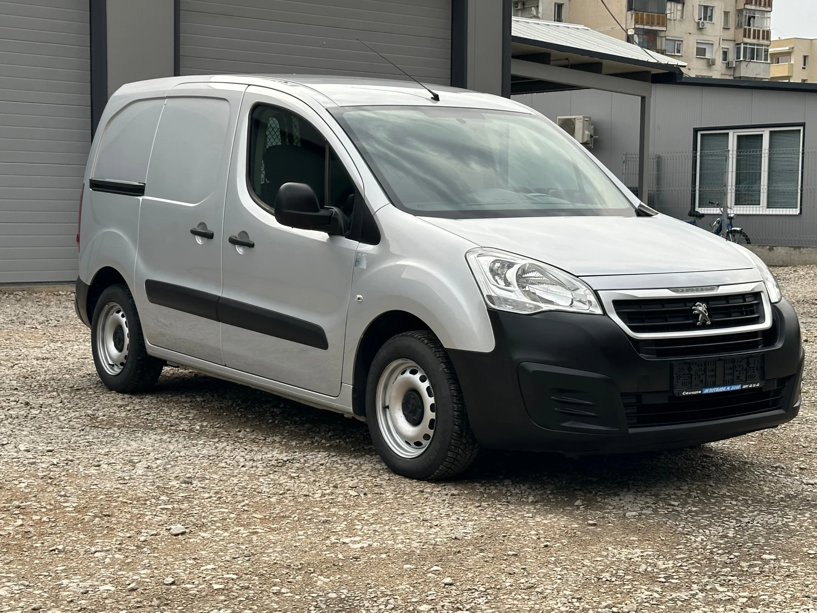 Peugeot Partner 1.6HDI* TOP* KLIMATRON* EVRO6 - изображение 4