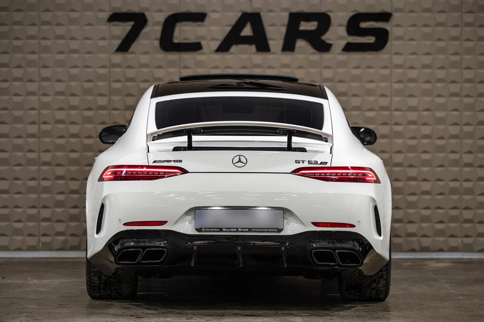 Mercedes-Benz GT 63* DISTRONIC PLUS* AMG Carbon* Rear-Axle Steering, снимка 5 - Автомобили и джипове - 53885580