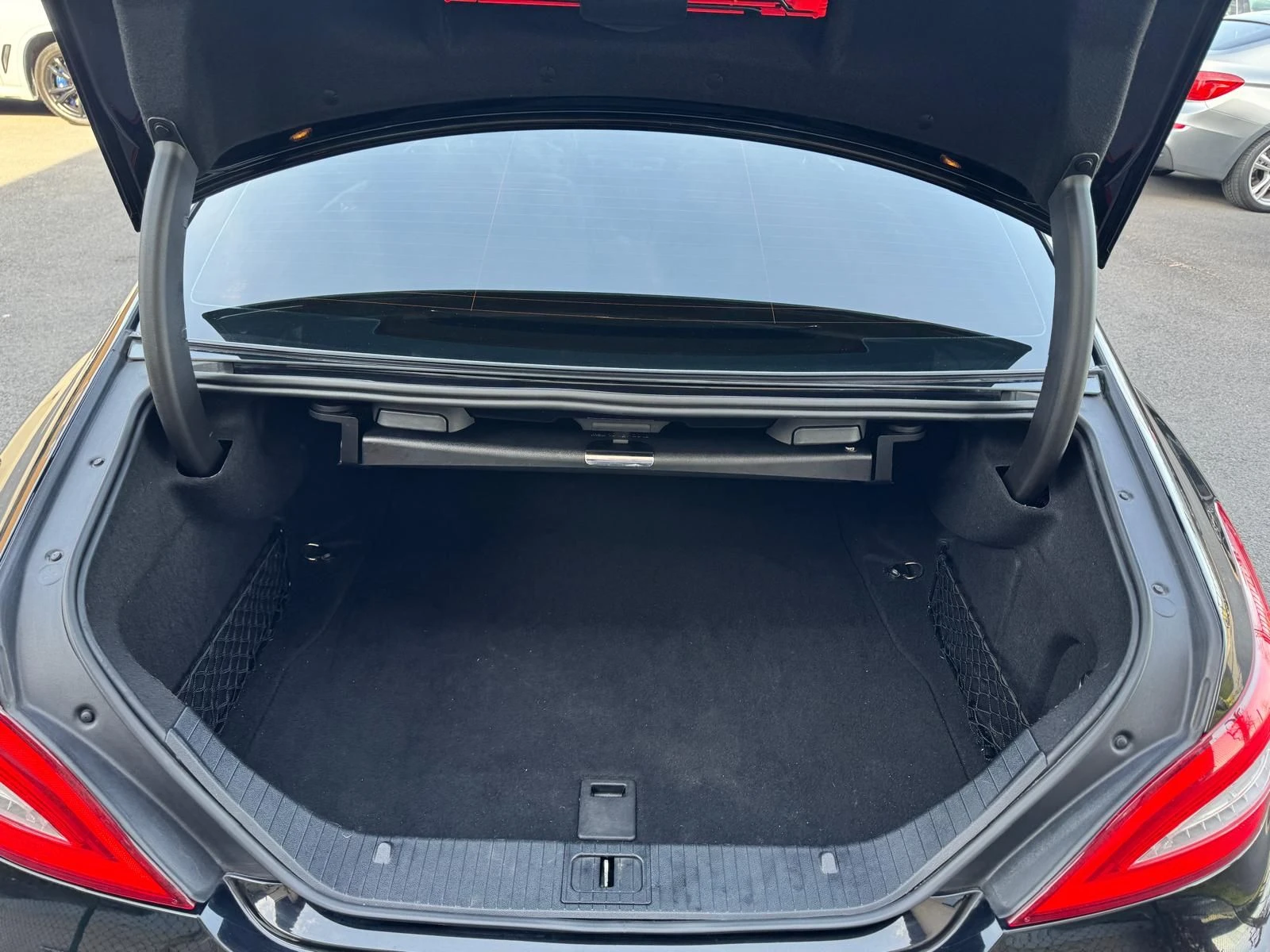 Mercedes-Benz CLS, снимка 11 - Автомобили и джипове - 53984818