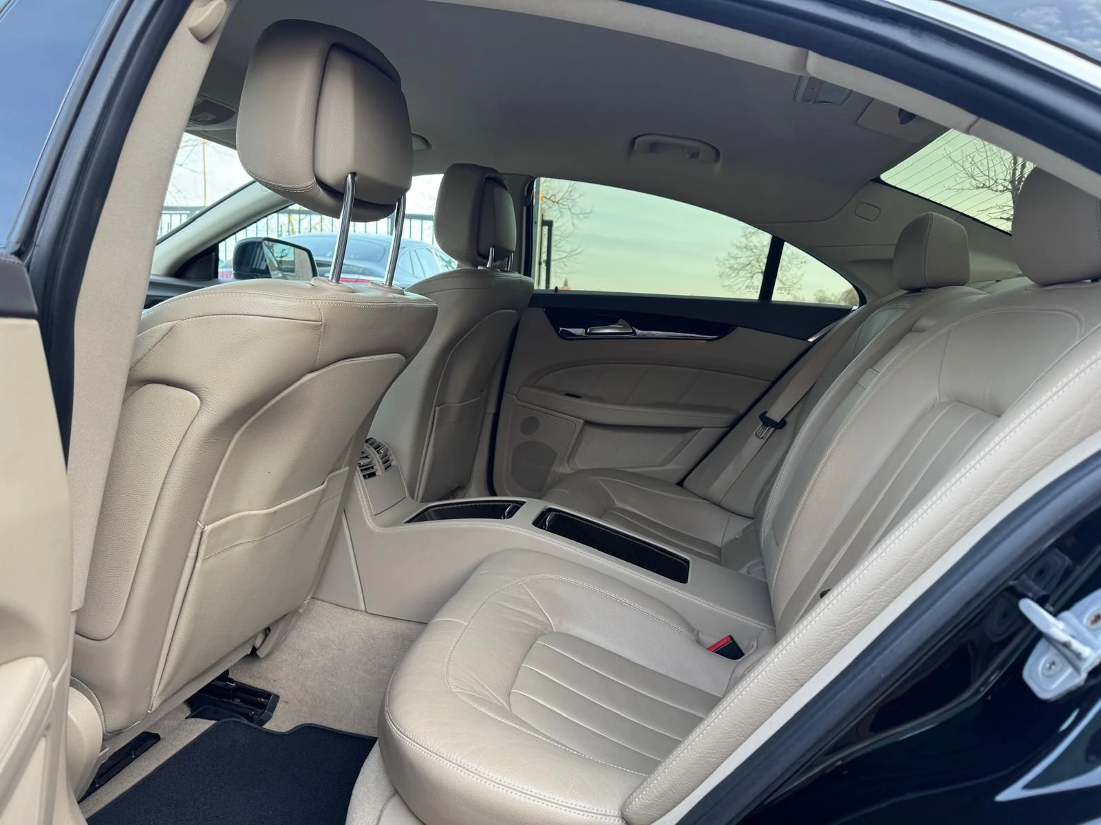 Mercedes-Benz CLS, снимка 8 - Автомобили и джипове - 53984818