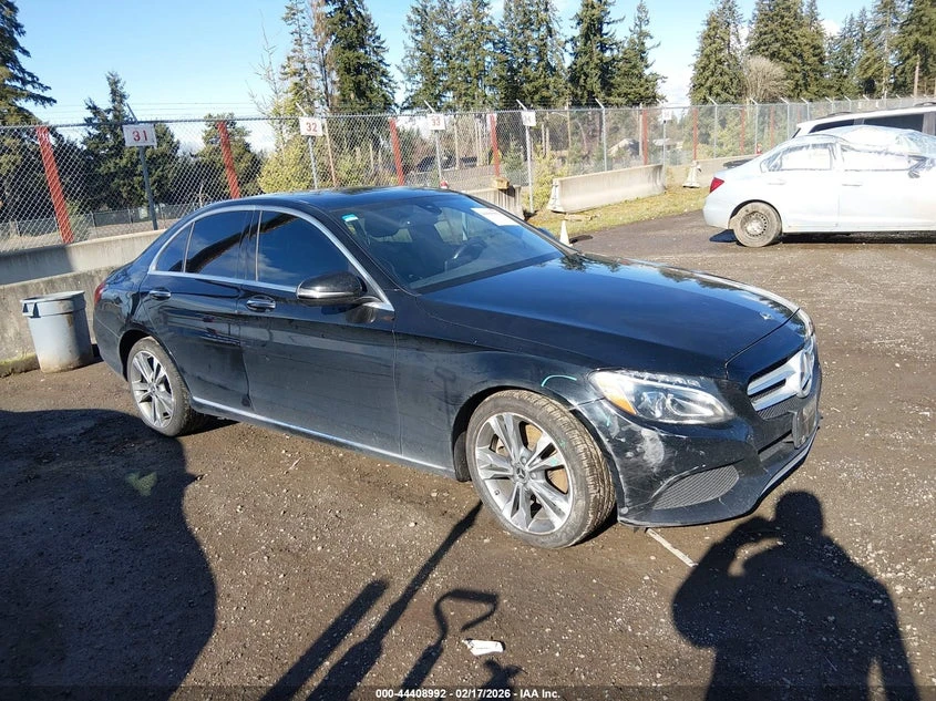 Mercedes-Benz C 300 2.0l 4Matic, снимка 6 - Автомобили и джипове - 54071507