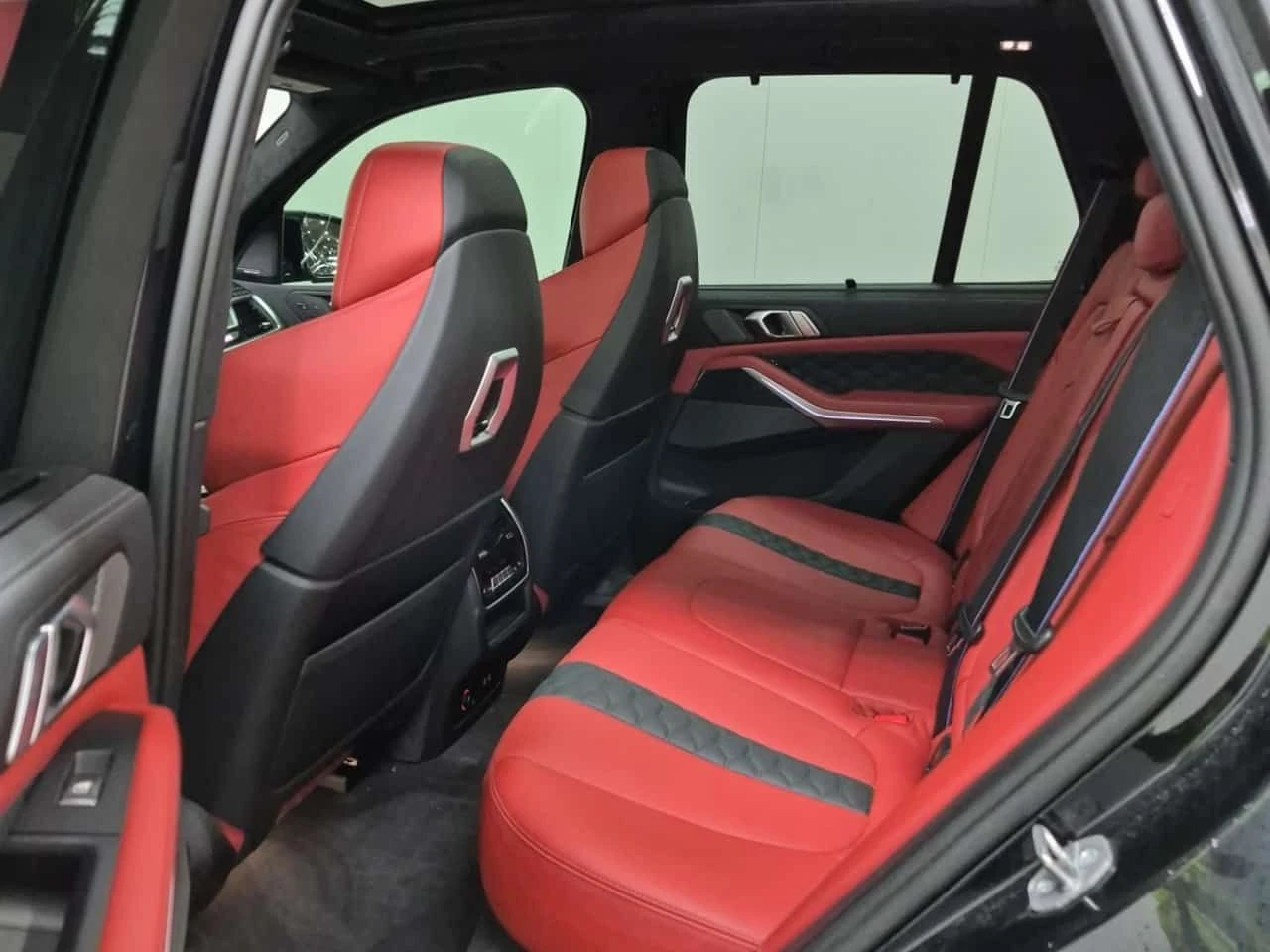 BMW X5M * COMPETITION * CARFAX * ЧЕРВЕН САЛОН * , снимка 12 - Автомобили и джипове - 54342367