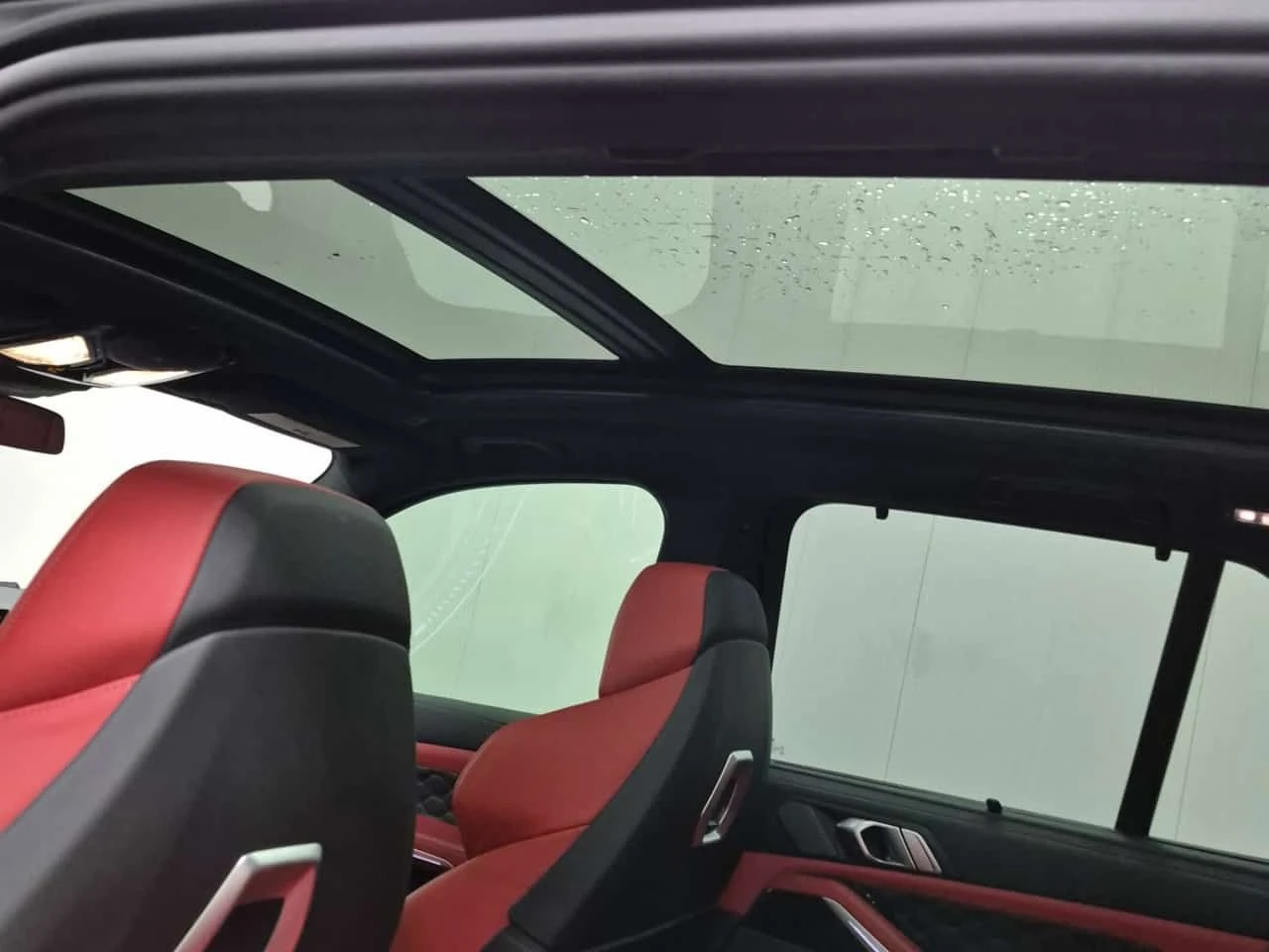 BMW X5M * COMPETITION * CARFAX * ЧЕРВЕН САЛОН * , снимка 13 - Автомобили и джипове - 54342367