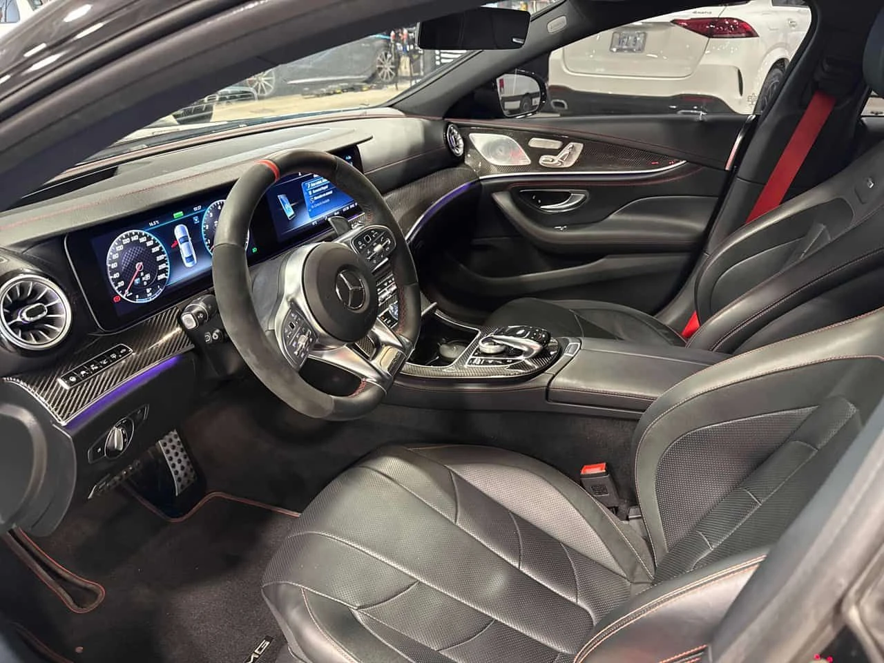 Mercedes-Benz CLS 53 AMG CARFAX, снимка 6 - Автомобили и джипове - 54468999
