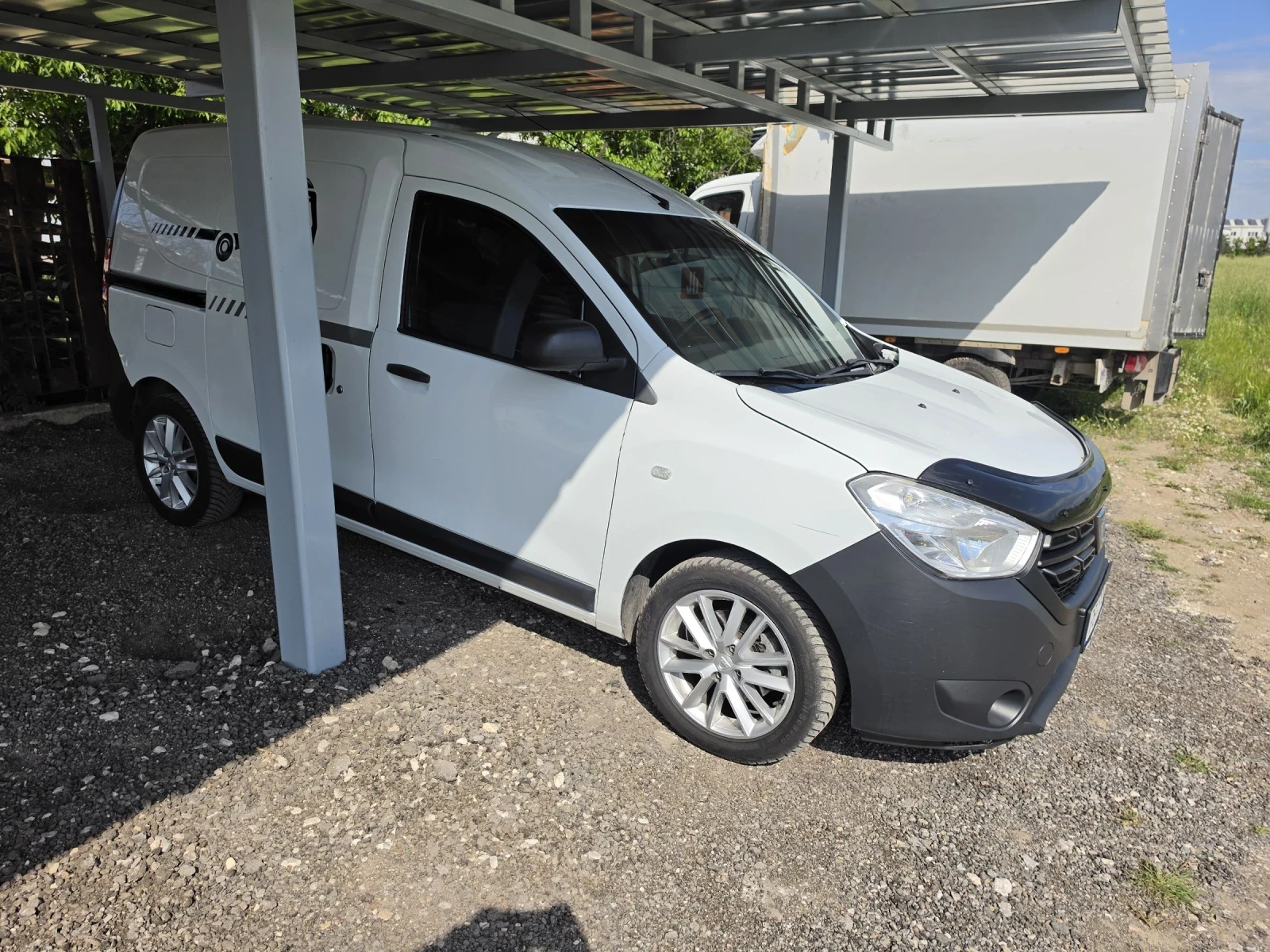 Dacia Dokker, снимка 3 - Автомобили и джипове - 54624722