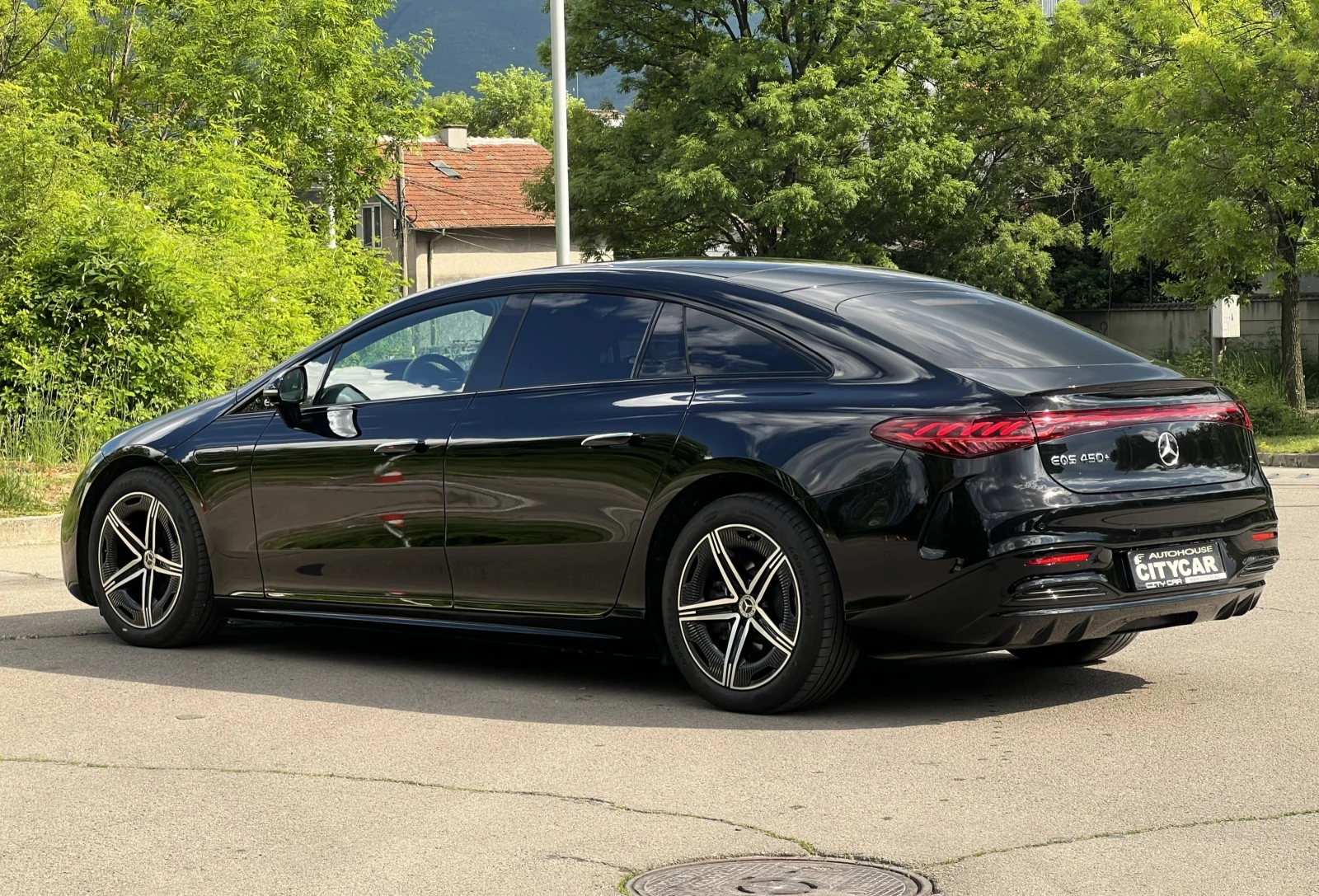 Mercedes-Benz EQS 450+ / AMG / HYPERSCREEN / HEAD UP / PANO / 360 / , снимка 4 - Автомобили и джипове - 54688641