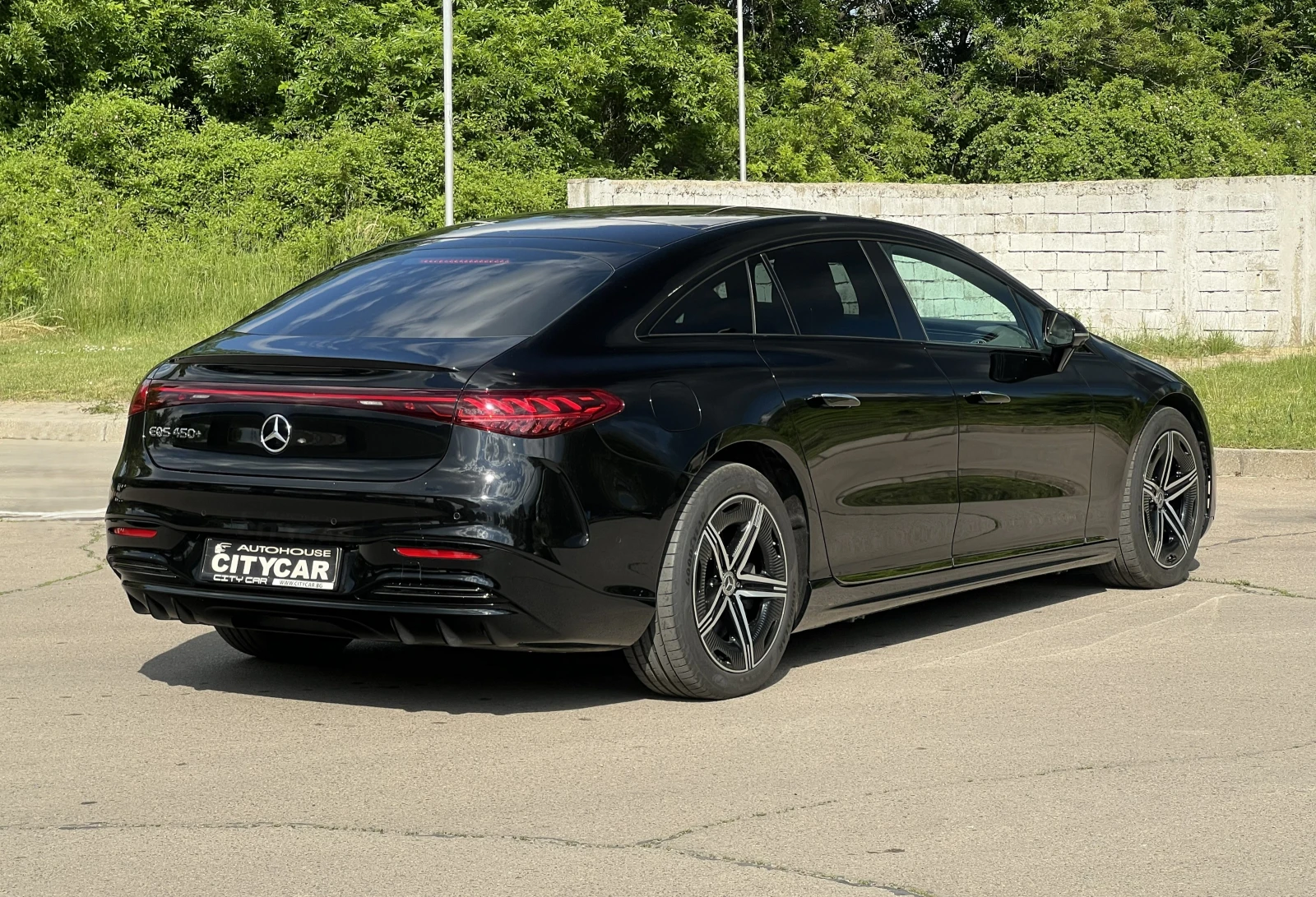 Mercedes-Benz EQS 450+ / AMG / HYPERSCREEN / HEAD UP / PANO / 360 / , снимка 6 - Автомобили и джипове - 54688641