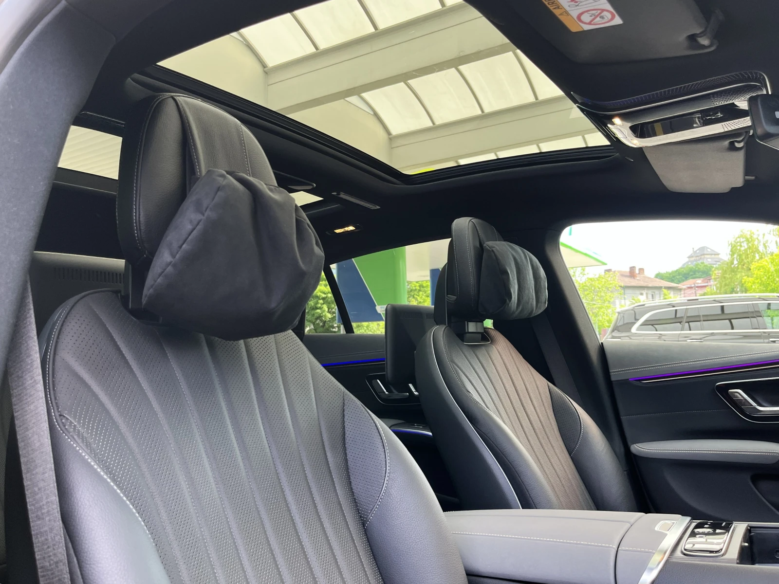 Mercedes-Benz EQS 450+ / AMG / HYPERSCREEN / HEAD UP / PANO / 360 / , снимка 13 - Автомобили и джипове - 54688641
