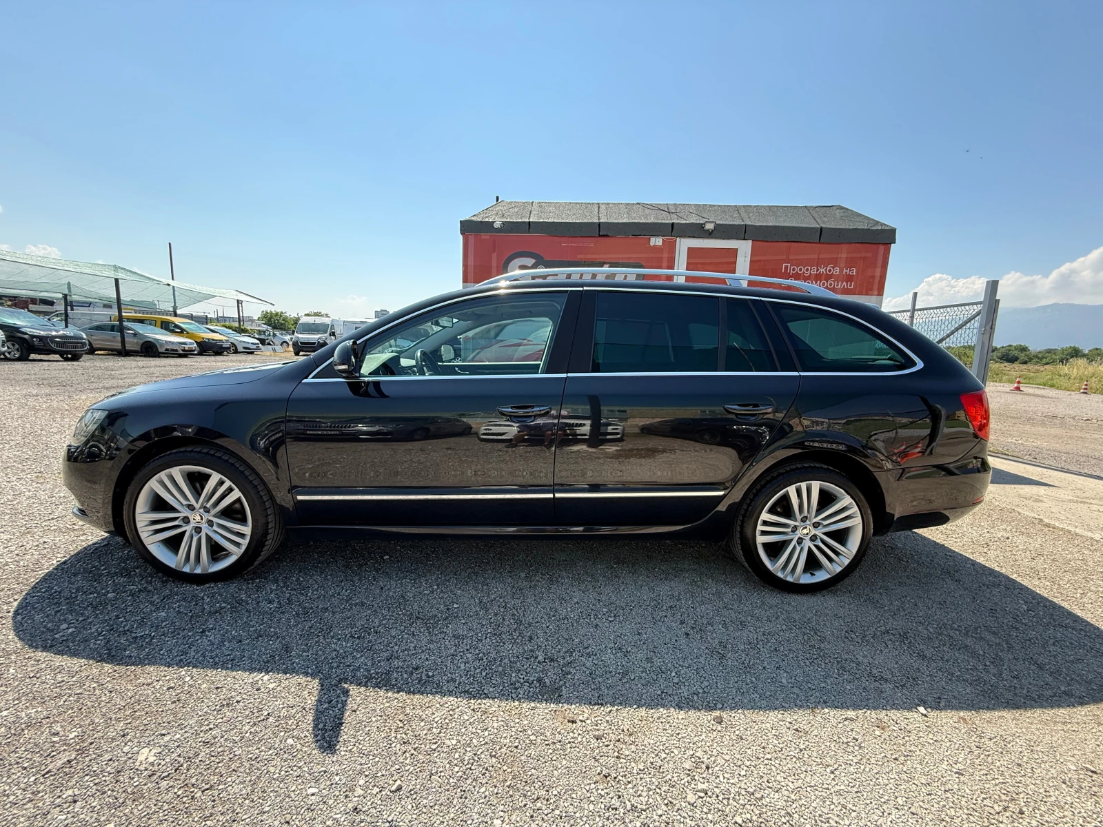 Skoda Superb 2.0TDI GT* DSG* ПАНО* ПОДГРЕВ* K LESS* КОЖА* ПАМЕТ, снимка 8 - Автомобили и джипове - 55059000
