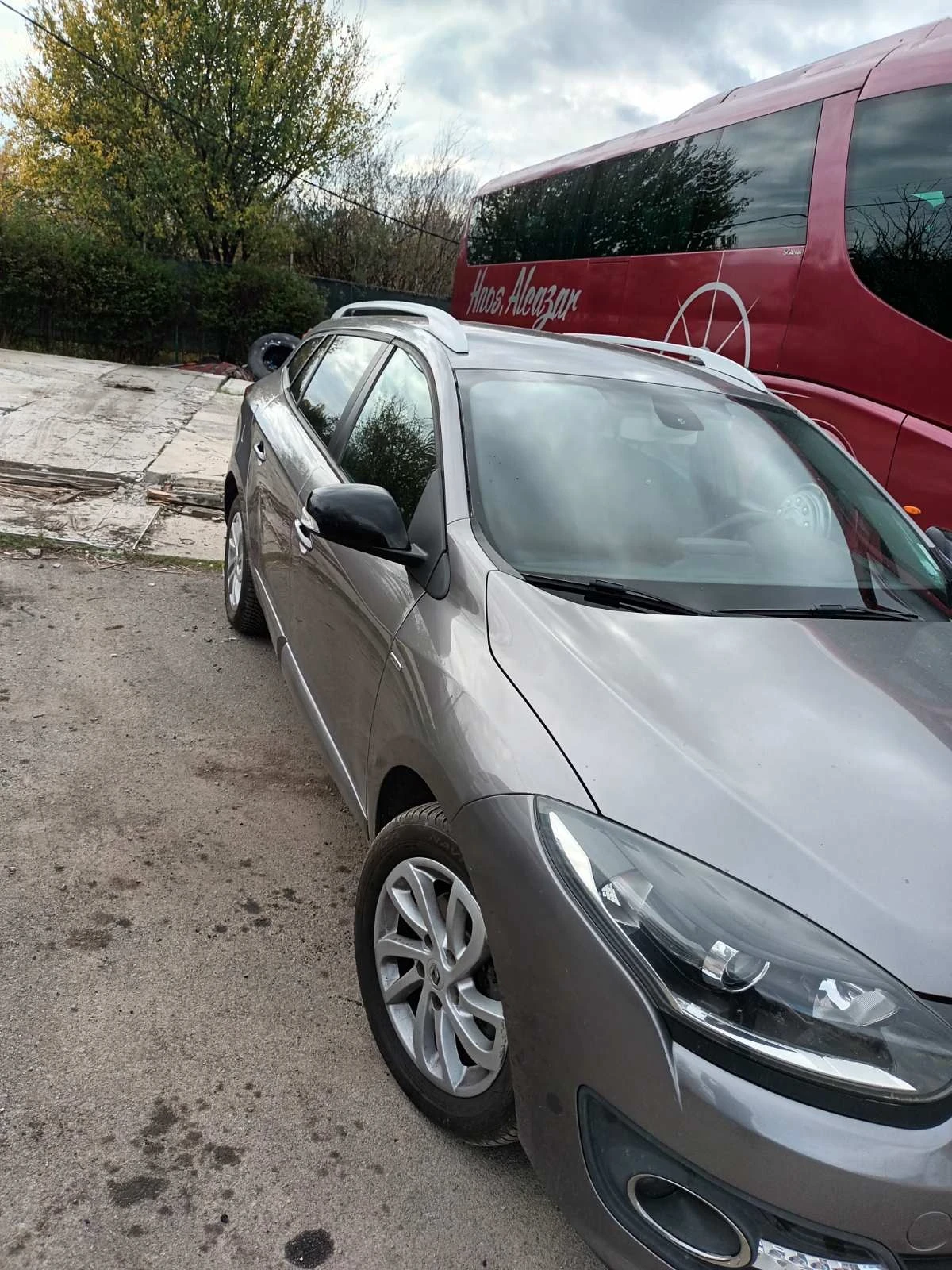 Renault Megane, снимка 4 - Автомобили и джипове - 55185645