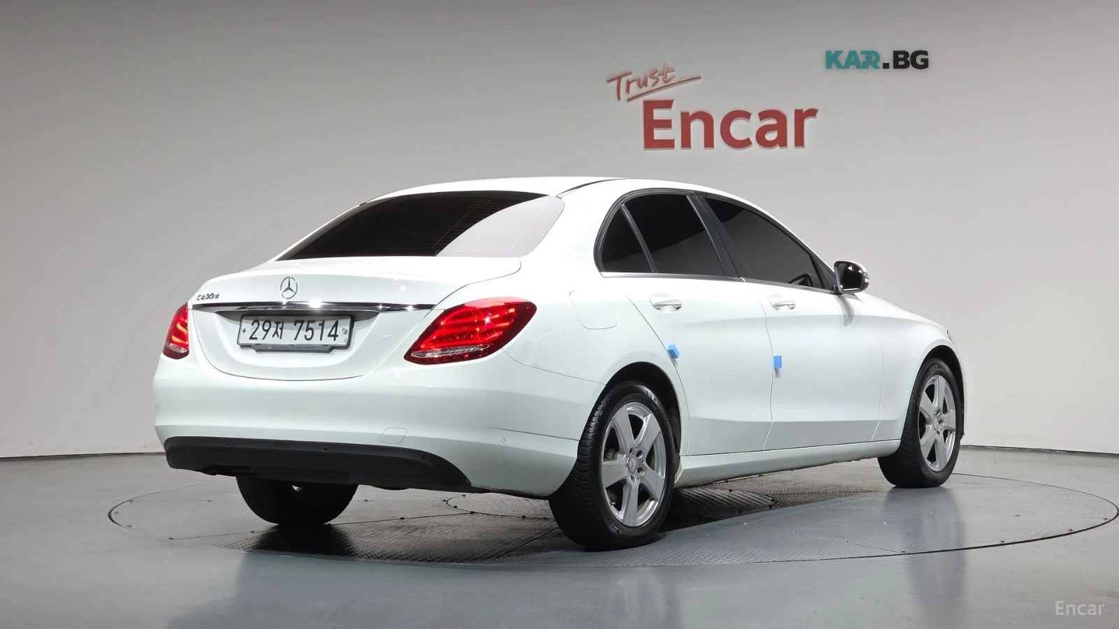 Mercedes-Benz C 200 KEYLESS* КОЖА* ПОДГРЕВ* КАМЕРА , снимка 2 - Автомобили и джипове - 55887240