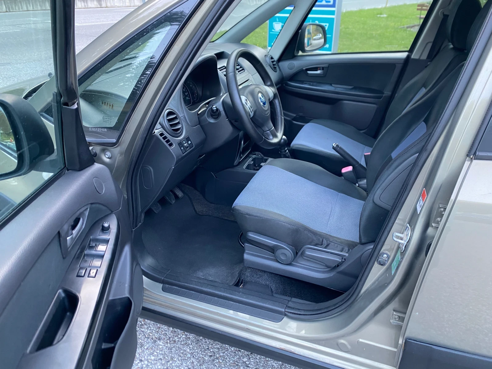 Fiat Sedici 1.6i* 107кс* 4x4* Италия* , снимка 7 - Автомобили и джипове - 56238986