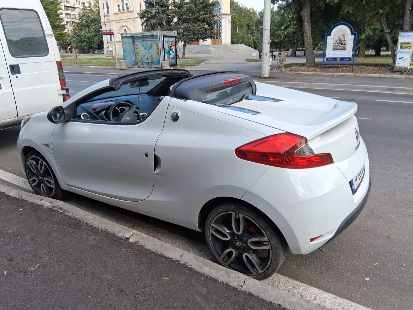 Renault Wind 1.2, снимка 3 - Автомобили и джипове - 56269329