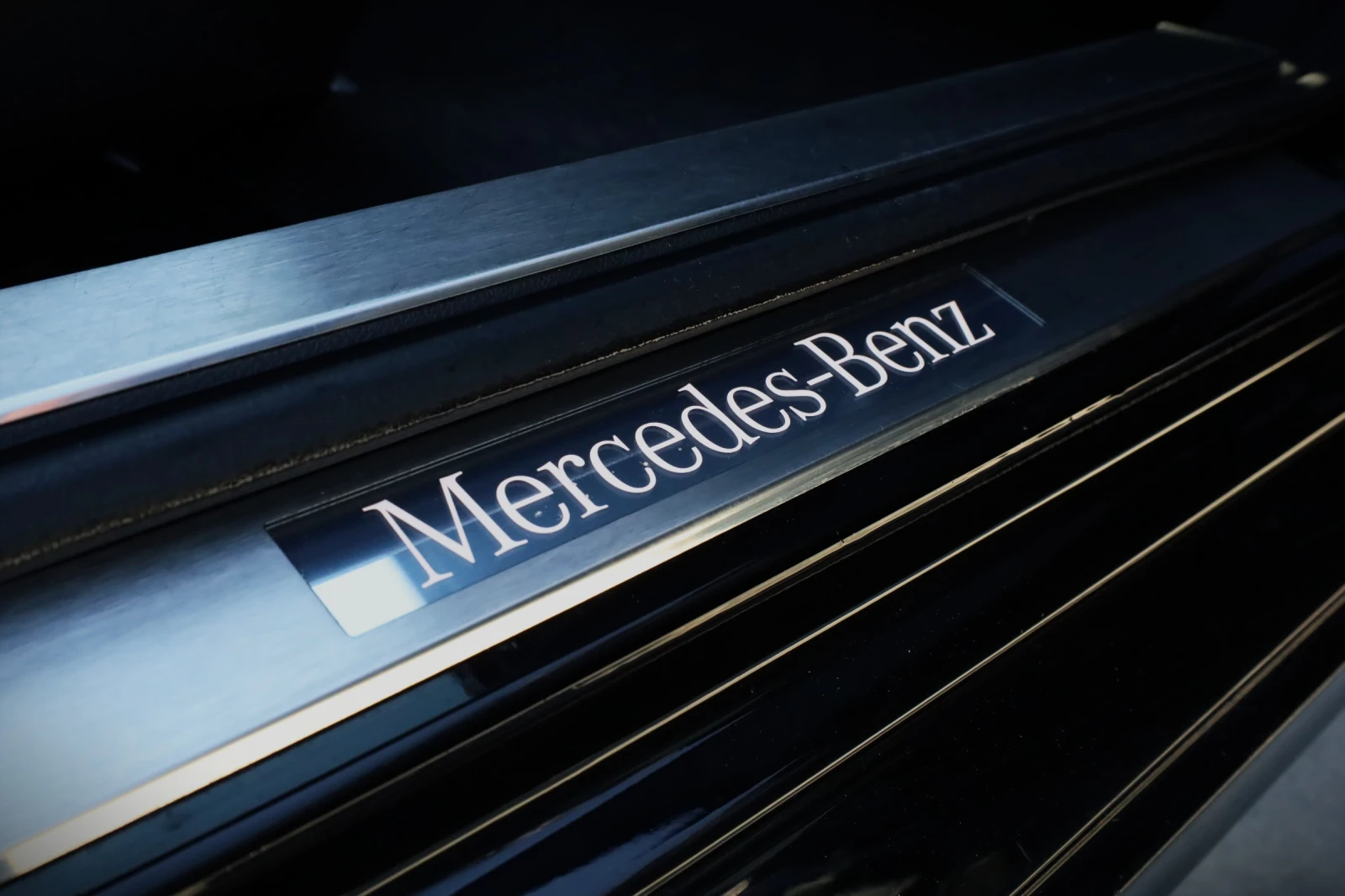 Mercedes-Benz CLS 550 4Matic 4.7 ������ | Mobile.bg � ����������� 13