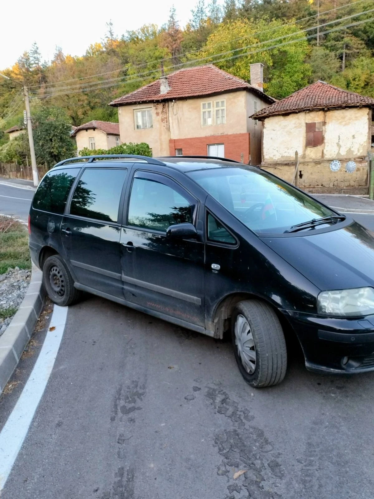 Seat Alhambra, снимка 2 - Автомобили и джипове - 56411755