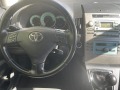 Toyota Corolla Verso - изображение 9