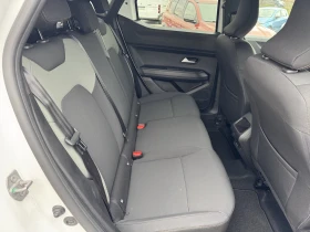 Dacia Duster 1.2Tce MHEV Extreme 4X4, снимка 10