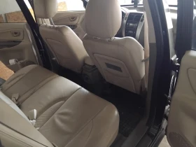 Hyundai Tucson РЕГИСТРИРАН , ОБСЛУЖЕН, 2 КОМПЛ. ГУМИ, снимка 11