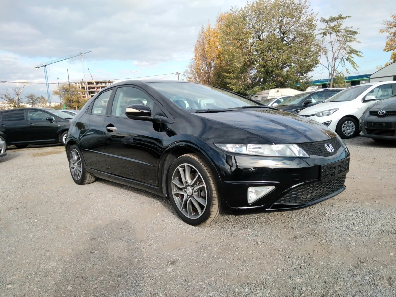 Honda Civic 1.8vtec-140к.с.- КОЖА, снимка 2 - Автомобили и джипове - 35261652