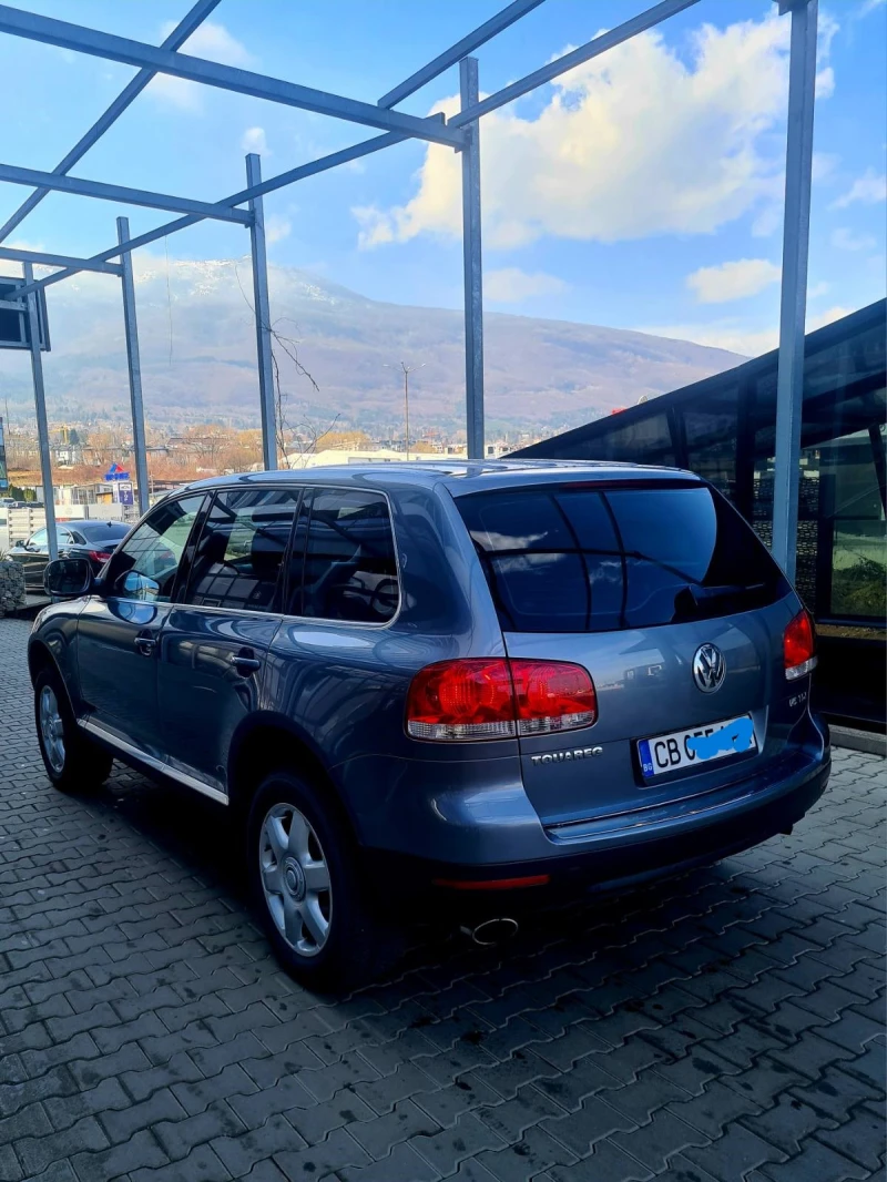 VW Touareg, снимка 7 - Автомобили и джипове - 47440986